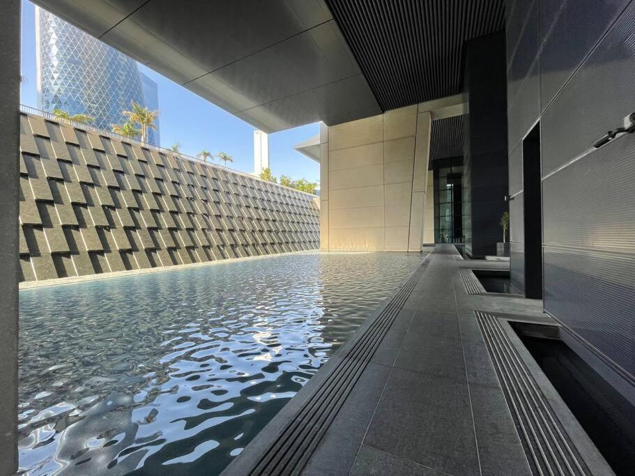 The Smart Concierge - Index Tower